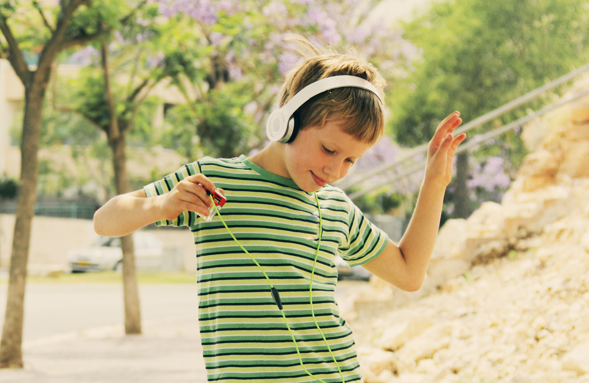 Understanding Autism and Headphones for Sensory Support